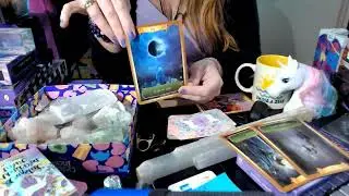 Someone Has A Attachment Blocking Them Universe Is Eclipsing Them Out ~Post Eclipse Tarot Reading