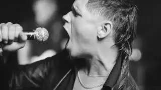 The Straights - The World Weighs More Than Before (Official Music Video)
