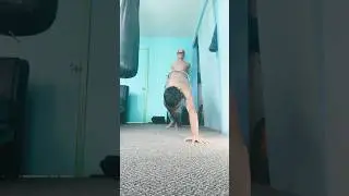 The greatest pushup challenge in jeans #motivation #pushups #pushupchallenge #fitness #calisthenics