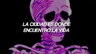 la versión slowed de esta canción pega muy distinto