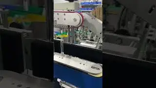Three side bottle labeling machine Square Bottle Automatic Labeller, round botle carton labeler