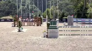 Sara Tenreiro Portugal com J&rsquo;Rouge Parisol