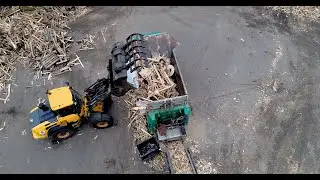 Broyeur lent Crambo 5000 &ndash; Broyage de d&eacute;chets verts ou ligneux | Valterra / AWT Exploitation