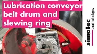 Lubrication of conveyor belt drum and slewing ring