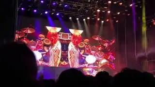 Danny Carey IN THE ZONE playing Chocolate Chip Trip (Tool en Guadalajara, M&eacute;xico) | 4K