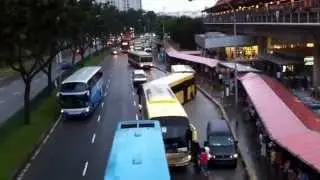 Lakeside MRT Bus stop - Traffic problems