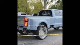 Ford f450 dually on 30s 🔥🔥