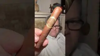 H. Upmann 1844 A&ntilde;ejo Robusto Cigar | Bold, Aged Perfection