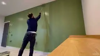 Painting and decorating with Dulux heritage guild green