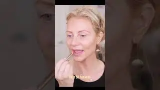 Holiday Makeup Inspiration #over50