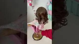 Speed Clean An American Girl Doll With me #americandoll #americangirl #doll #restoration #cleaning