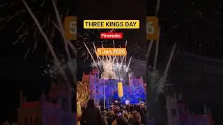 #threekings #fireworks #2026 #january #winter #parade #madrid #cibeles #spain