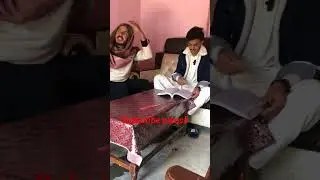 pophi na mobile use krty hovy plar lia 🤪🤪 #Sobtishah786#rajabfamily#funny #duckybhai#shortfeed #duet