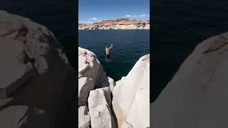 cliff jumping huge gap at lake powell