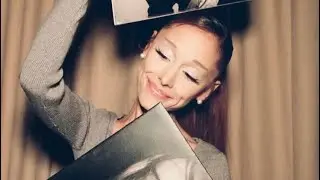 ariana grandes dimples and smile 