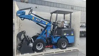 #loading 400kg weight#E604 #compact #loader #electricvehicle #tractor #wheelloader #chinafactory