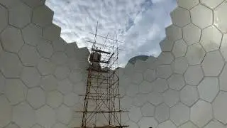 We used the mobile scaffold inside the scaffolding to complete the installation of the sky shield.