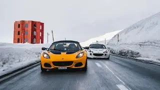 Lotus Exige and Elise racing up the Bernina pass | EXPERIENCE