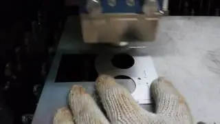 Laser Cutting on 2mm aluminum with 4 meters per minute with Maxphotonics CW fiber laser.