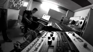 Show me how to live (Cover) 5strokestudio (HD)
