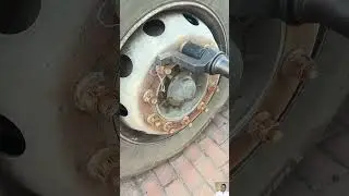 4800N handles semi trailer wheel nuts with ease; Must Know #mechanic #automobile