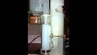 Syn glass