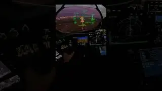 Boeing 787 cockpit view while landing with HUD heads up display #boeing787 #cockpitview #hud #shorts
