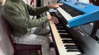 Music Maestro on Piano: Hezekiah Walker & The LFC Feat: John P. Kee- I&rsquo;ll make it
