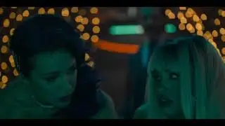 The Irregulars / Kiss Scenes &mdash; Leo and Bea (Harrison Osterfield and Thaddea Graham)