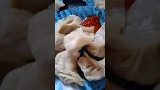 #momolovers #spicychutney #vegchowmein #craving #youtubeshorts