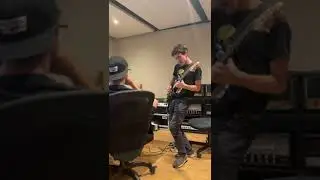 Rodrigo Pagavino In the Studio #guitarsolo #recording