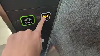 船場センタービル 6号館のエレベーター（左側）