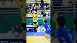 😳 Perfect Block by Girls at the Net
