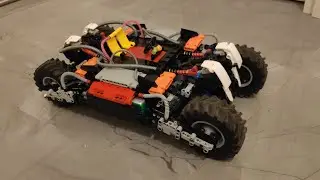 8 buggy motors off-road lego technic tumbler.