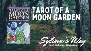 Tarot of a Moon Garden | Deck Review