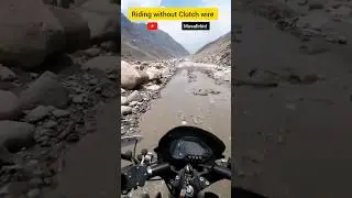 Riding without Clutch wire in Spiti valley road trip #shorts #shortsvideo #musafirkid