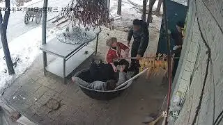 Man takes tumble into oversized cooking pot in Xinjiang, China