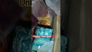 Unboxing #shorts #ytshorts #newarrival #unboxing #trendy #onlineshopping #sareecollection
