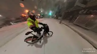 15Jan26 snowstorm: early morning #bikecommute during a #snowstorm