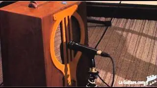 Daddy Mojo Stringed Instruments - Rosetta - Montreal Guitar Show 2012 by Brice Delage