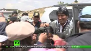 Un dia con Evo Morales ( RT en espa&ntilde;ol )