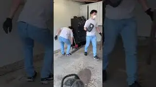 ABANDONED GARAGE CLEANUP 25 |  #diy #cleaning #abandoned