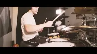 Kansas - Carry On Wayward Son (drum cover)