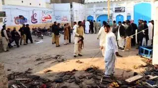 Pakistan Shia mosque blast in Shikarpur kills dozens : 24/7 News Online