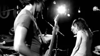 Baby Blue - Silently (live at Glue, Firenze)