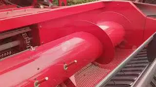 CHMC ZHONGLIAN HARVEST 4HJL-2.5 Peanut Harvester，2.5 meters picking header details.