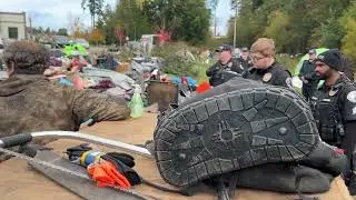 Police in Port Townsend homeless camp