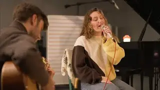 Sarah Defne Gray - The Same B*tch! (live acoustic)