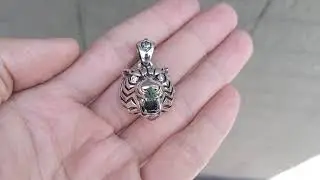 Diamond Eyes Silver Men's Tiger Pendant
