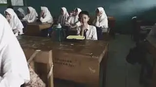 Makan bersama Teman Kelas 9.E Smpn 1 Kerkab Bengkulu Utara